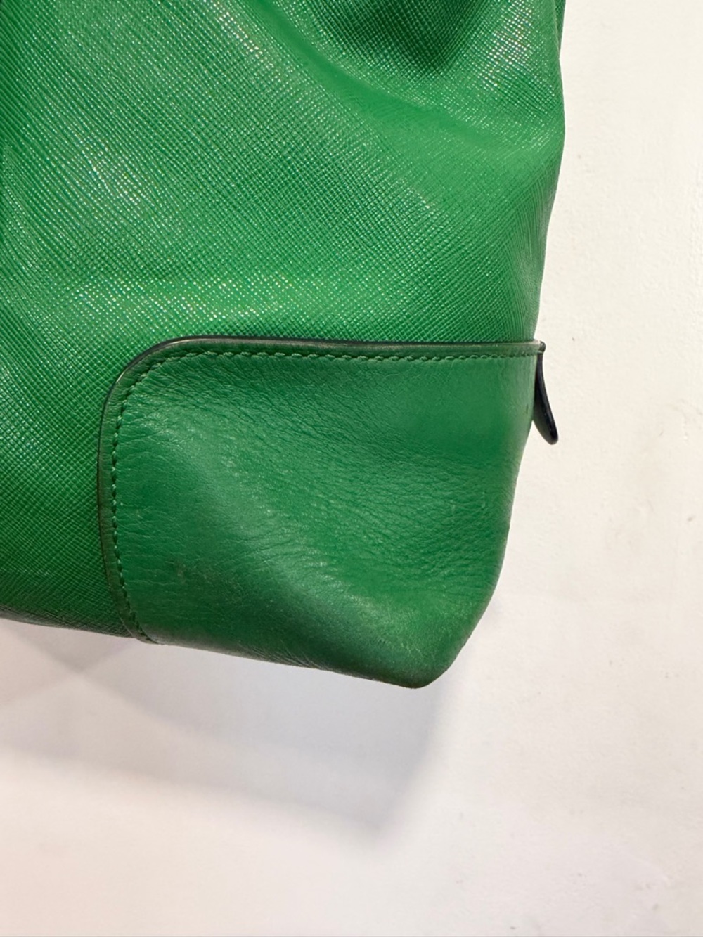 Tumi Green Handbag with Silver tone hardware and leather trim. - Picture 4 of 10